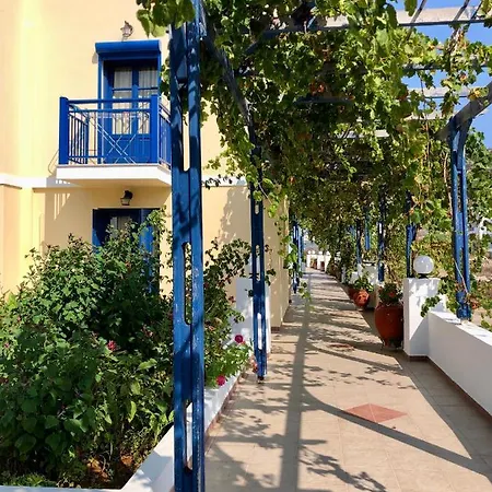Aparthotel Lefkos Village